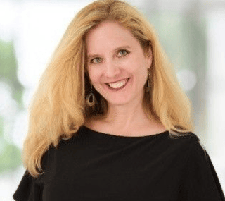 Anne Royse headshot.
